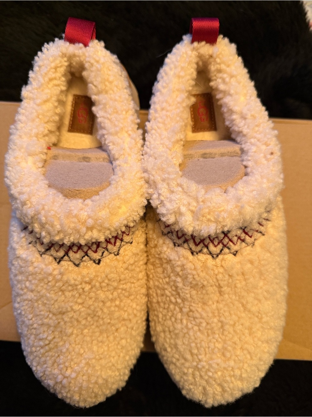 NIB UGG Tazz Braided Sherpa clogs/mules/slippers